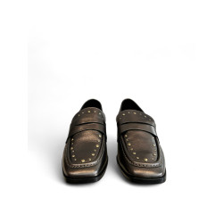 MOCASINES CON TACHUELAS