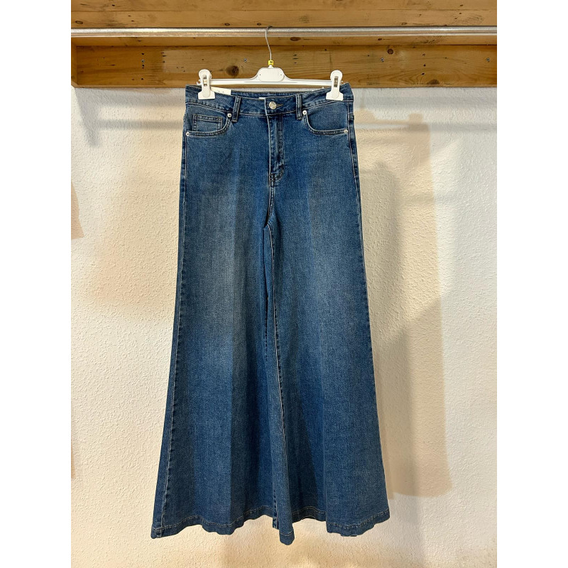 VAQUERO SUPER WIDE