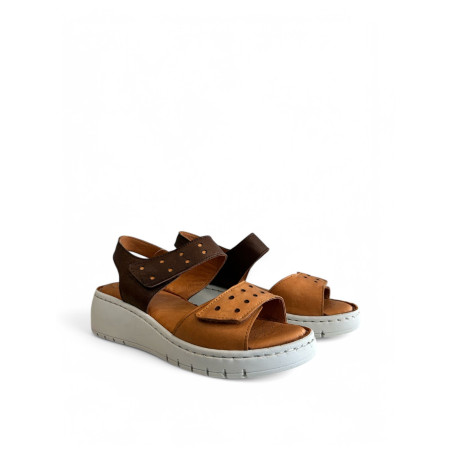 SANDALIAS CON VELCRO