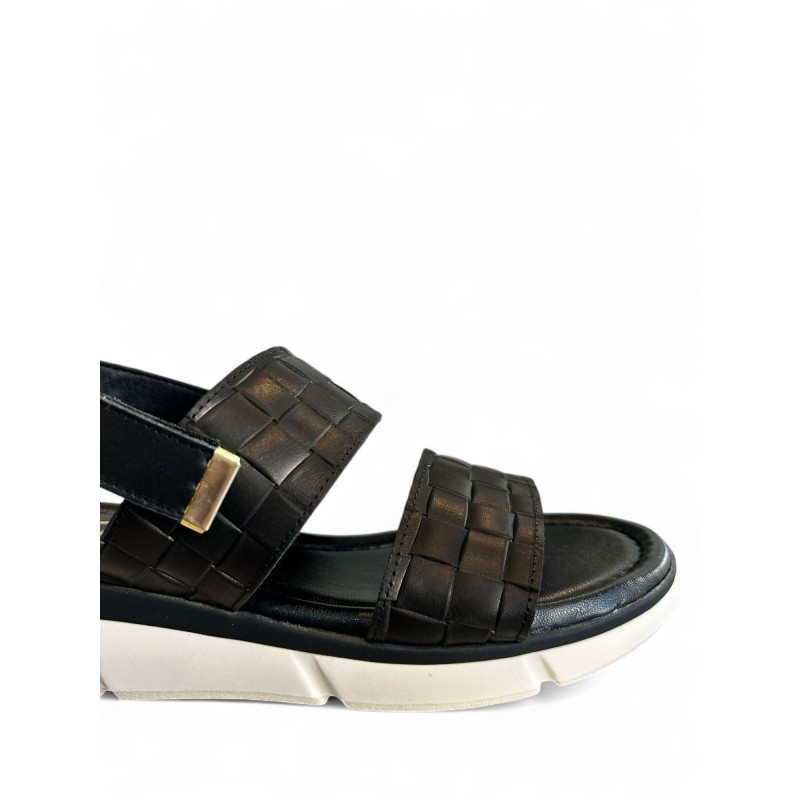 SANDALIA MOUNU NEGRO