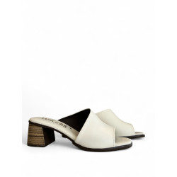 SANDALIAS ASIMETRICAS HIELO